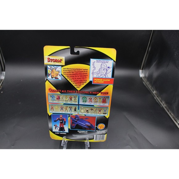 1995 Toy Biz, Marvel Comics X-Men, Storm, Power Glow Action - Picture 2 of 2